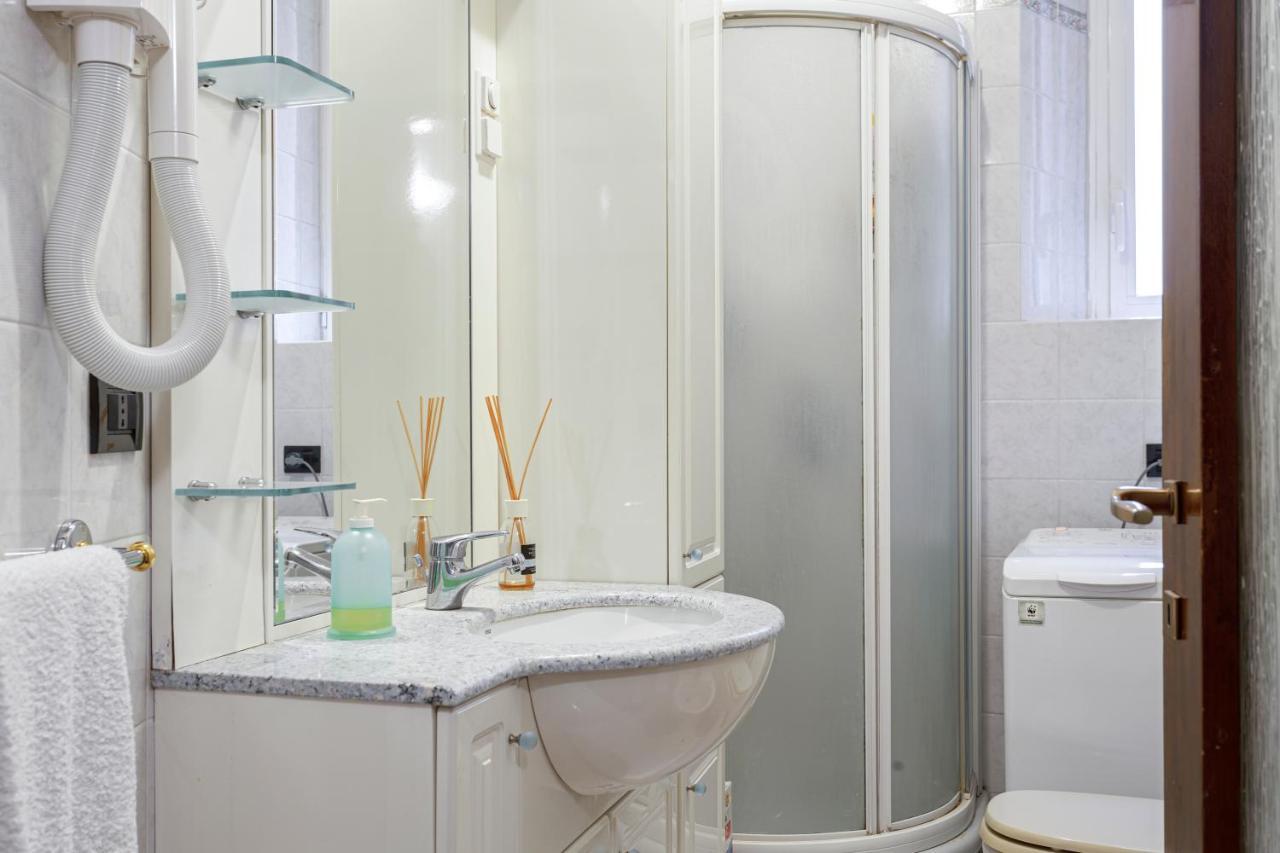 Your Cozy Home In Milan - Via Rovereto Esterno foto