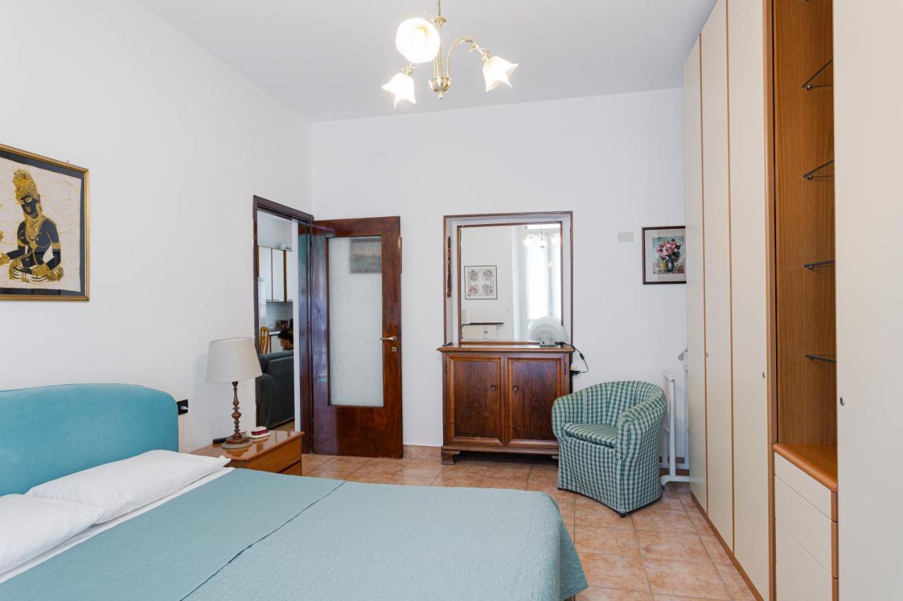 Your Cozy Home In Milan - Via Rovereto Esterno foto